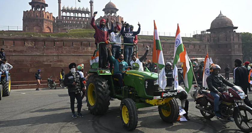 Farmer Tractor Rally Abandoned As Violence Breaks Out in National Capital